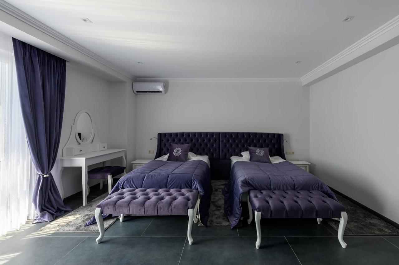 Grand Royal Ξενοδοχείο Chernivtsi Εξωτερικό φωτογραφία