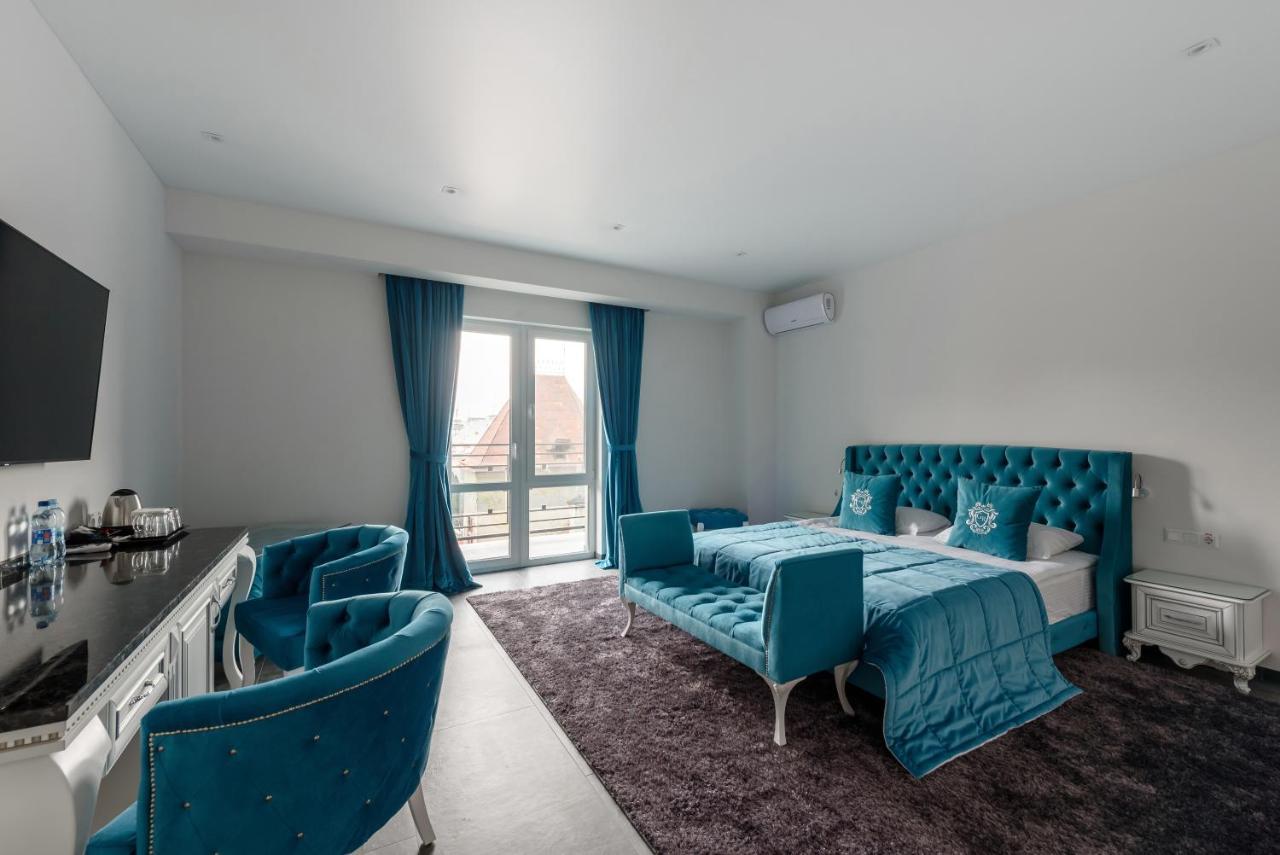 Grand Royal Ξενοδοχείο Chernivtsi Εξωτερικό φωτογραφία
