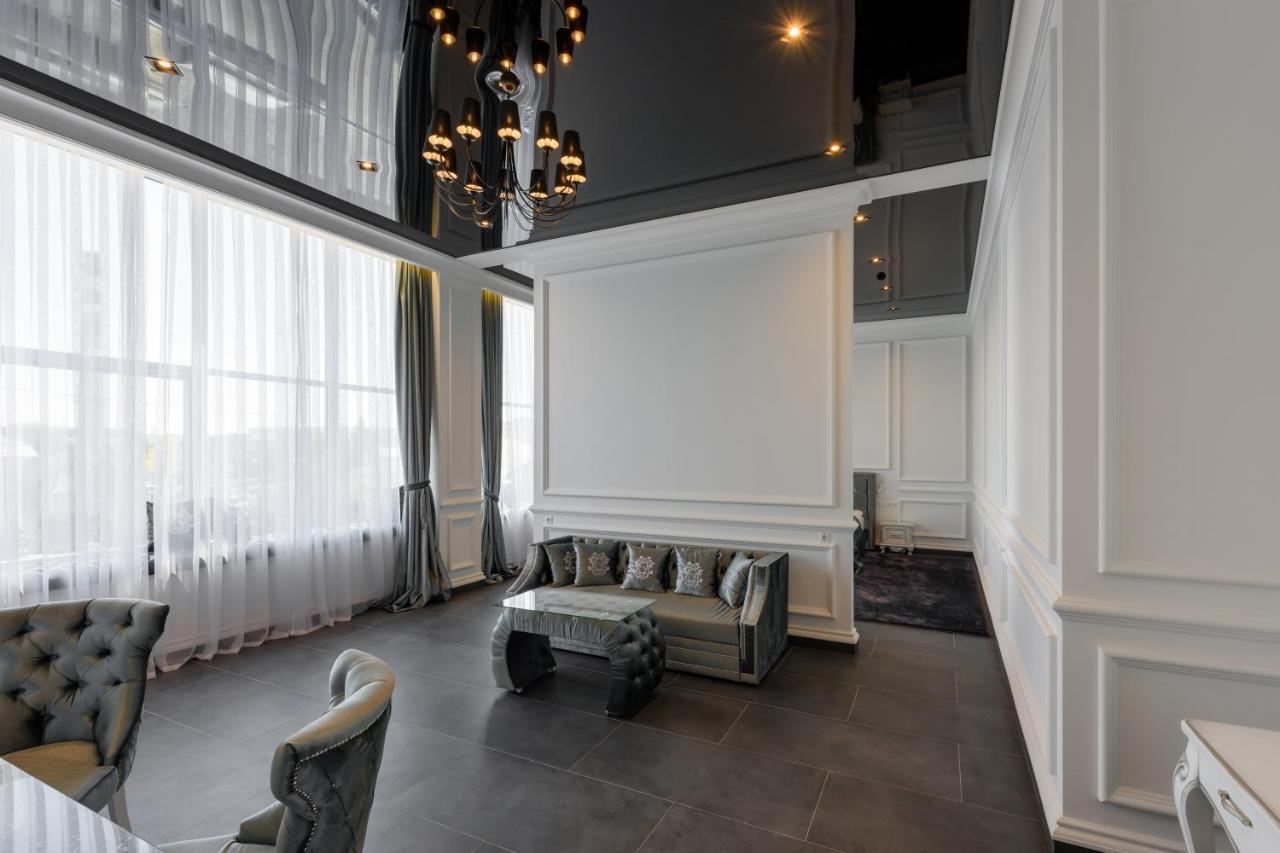 Grand Royal Ξενοδοχείο Chernivtsi Εξωτερικό φωτογραφία